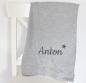 Preview: Babydecke mit Namen bestickt grau