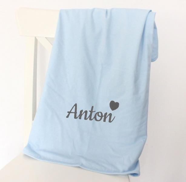 Babydecke Baumwolle mit Namen bestickt hellblau