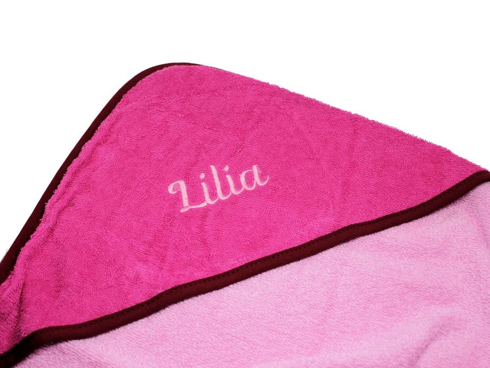 Kapuzenhandtuch mit Namen bestickt pink rosa