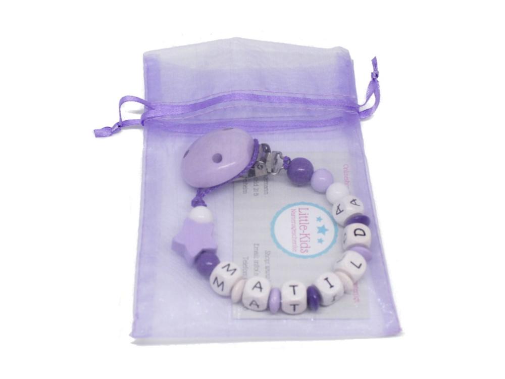 Schnullerkette mit  Namen Stern flieder Verpackung